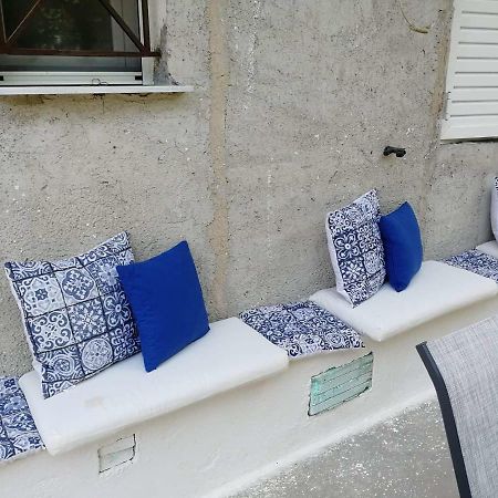 Lemontree Apartment Atena Exterior foto