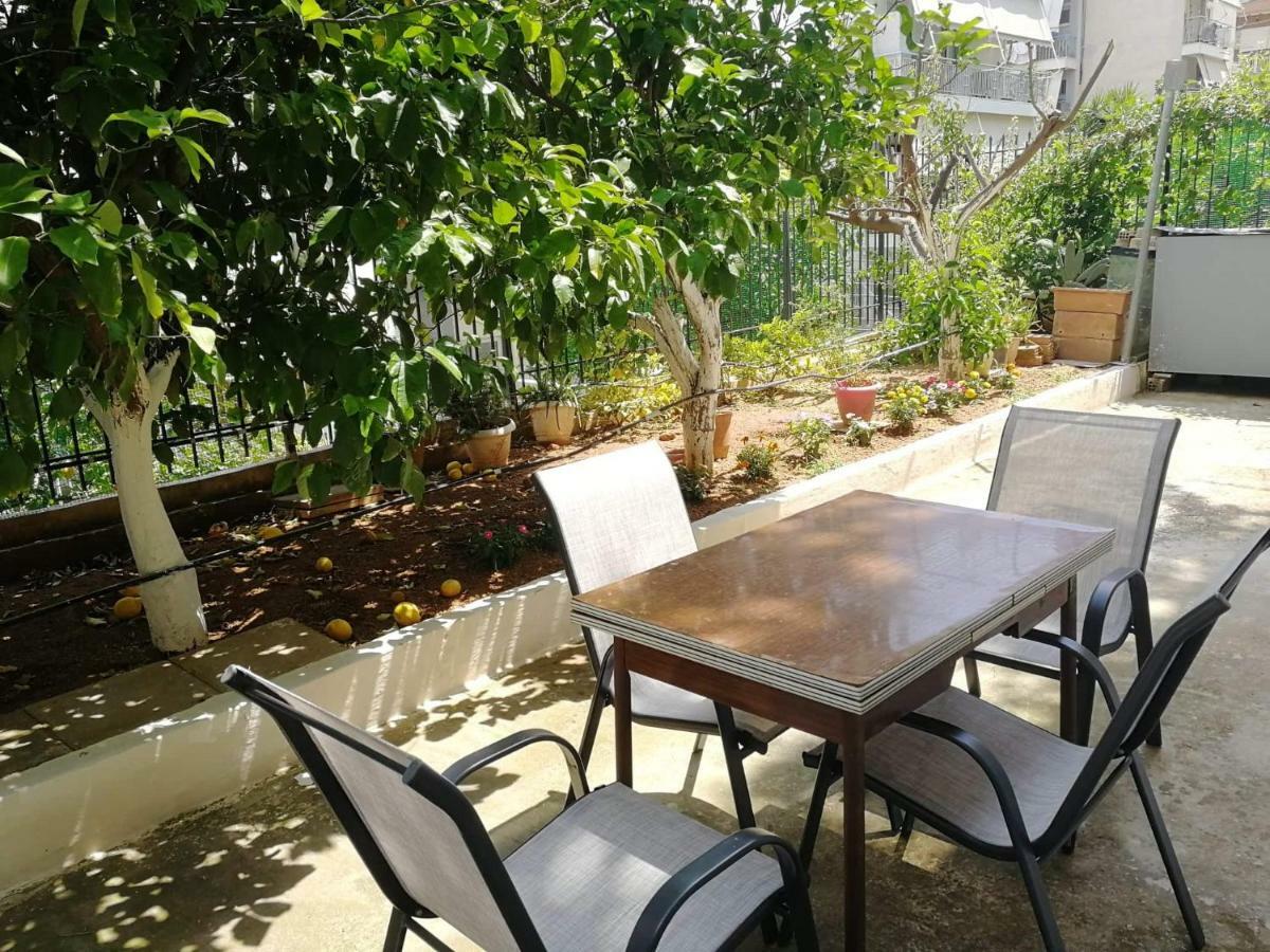 Lemontree Apartment Atena Exterior foto